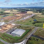 Betonmast bygger postterminal i falköping.